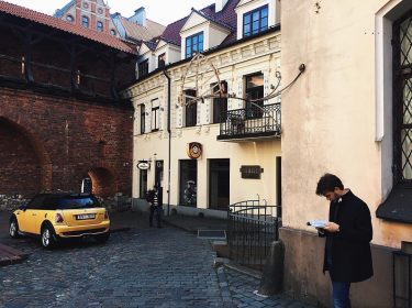 Street live in Riga