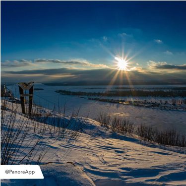 Cold but sunny #photorussia #phototrip_russia #seerussia #landscape_russia #sunsetsrussia #russia_global #ig_europe #discover_vacations #hello_worldpics #moodygrams #travellingthroughtheworld…