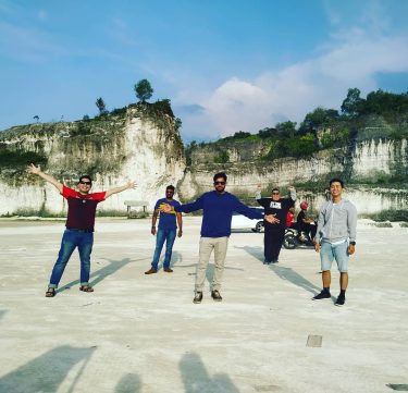 LETS Teman tak kan meninggalkan mu di saat kondisi apapun anda New New new…