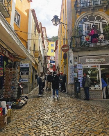 #portugal #葡萄牙 #lisbonportugal #travel #backpackers #adventuretime #背包客 #igersportugal #igerportugal #iamtb #travelrepost #bnesimppl #portugaltravel #travelportugal…