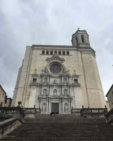 Getting lost in medieval #girona #catalunya #spain #europe #medieval #travel #travelphotography #traveling #travellover #bnesimppl