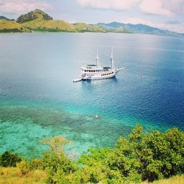 Kelor island Nusa Tenggara Timur INDONESIA ???????? Nantikan harga paketnya 082130320405 #kelorisland #pulaukelor #ntt…