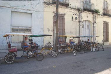 Cuba, Camagüey, November 2014 #cuba #cuban #camagüey #cubatrip #caribbean #caribbeanisland #city #cityphotography #street #streetphotography&hellip;