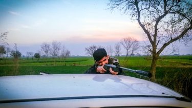Let the HUNT Begins ️ #salmanmirzavlog #mirzaproduction #hunting #hunt #shooting #birds #birdsofprey #aimpoint #gunsofinstagram…