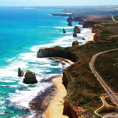 Apostles in south Australian cost #greatoceanroad #australia #bnesimppl #beach #sea #nature #naturephotography #travel #destination&hellip;