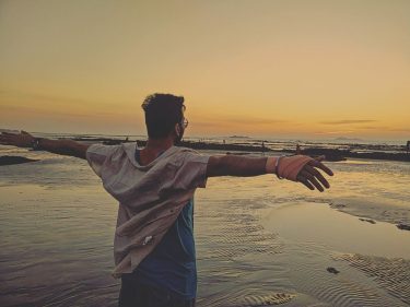 If you are searching for a beautiful world, It is here somewhere! #letsguide #sunset&hellip;