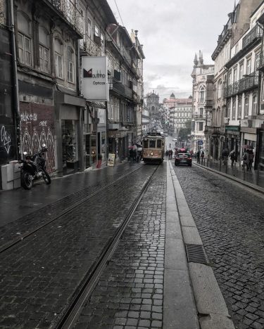 #porto #portugal #葡萄牙 #timeoutporto #travel #backpackers #adventuretime #背包客 #igersportugal #igerportugal #iamtb #travelrepost #bnesimppl #portugaltravel&hellip;