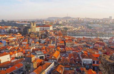#porto #portugal #葡萄牙 #timeoutporto #travel #backpackers #adventuretime #背包客 #igersportugal #igerportugal #iamtb #travelrepost #bnesimppl #portugaltravel…