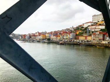 #porto #portugal #葡萄牙 #timeoutporto #travel #backpackers #adventuretime #背包客 #igersportugal #igerportugal #iamtb #travelrepost #bnesimppl #portugaltravel&hellip;