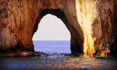 The threshold #amalficoast #amalfi #capri #sorrento #italy #italy???????? #Italy travel #photography #photo #photographer #photooftheday&hellip;