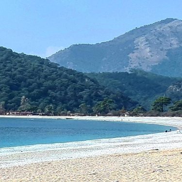 In February you can have this amazing beach all to yourself. Enjoying spring in&hellip;