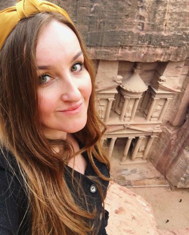 Finally got it ???????????? #amazing #petra #jordan #happy #beautiful #fun #unesco #wow #sand #architecture…