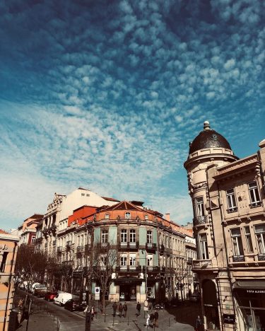 Porto . . . #life #portugal #smileforlife #peace #happygirl #happiness #beutifuldestinations #photography #photooftheday #photographylover…