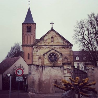 #autun #france #iglesia #church #travelvlog #travelers #szili_furgonnal_vlog #traveller #travelinsta #travelphoto #travelgram #travelblogger #travelphotography #trip…