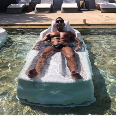 This our mood all Monday @yuie1 #winntw?