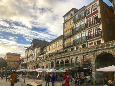 #porto #portugal #葡萄牙 #timeoutporto #travel #backpackers #adventuretime #背包客 #igersportugal #igerportugal #iamtb #travelrepost #bnesimppl #portugaltravel&hellip;