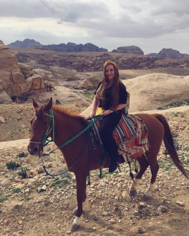 In the saddle again #horse #nature #naturelover #horses #jordan #mountains #fun #great #befree #joy…