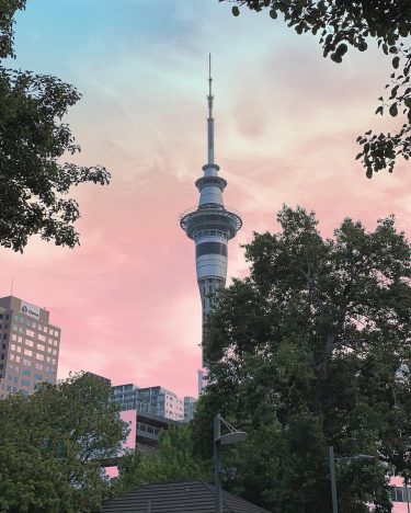 Beautiful sky in Auckland. #auckland #newzealand #sky #travel #travelgram #instatravel #trip #travelling #travelphotography #travelingram…