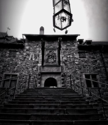 #fotoartistiche #bnesimppl #fotartplgz #pierluigizag Edited with: @carbonblackandwhite _ #urban #urbanart #urbanoutfitters #urbandecay #urbangangfamily #urbanexploration&hellip;