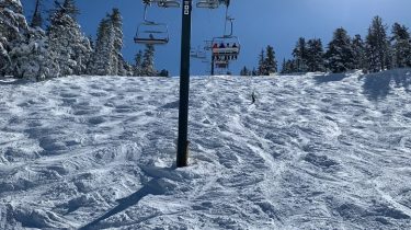 Totes weird for snow. ️