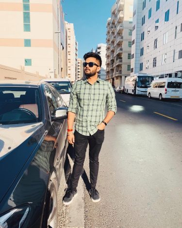 Shine on me !! ️ @dubai #sunrises #bnesimppl