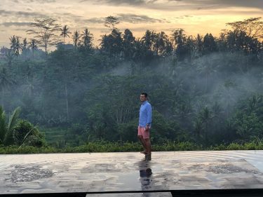 Remember that happiness is a way of travel – not a destination. #bnesimppl #travelingram&hellip;