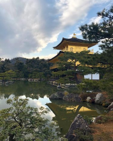 Pretty sure some guy was just super extra and made his servants put gold&hellip;