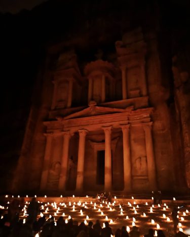 Stay . #travelblogger #travel #petra #mytravelgram #traveler  #traveling #ilovetravel #travelphotography  #jordan  #travelphoto  #instadaily #picoftheday …