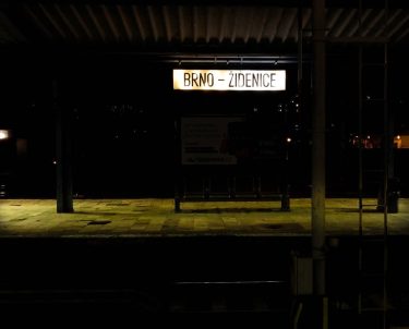 11/2 #Brno -> Vienna #urban #trainstation #underexposed #latergram #platform3