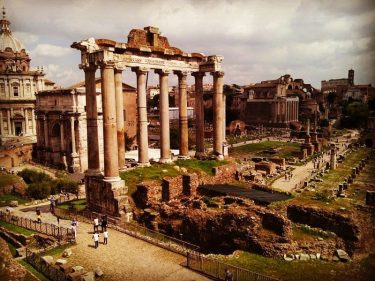 #roma #italy #travelvlog #travelers #szili_furgonnal_vlog #traveller #travelinsta #travelphoto #travelgram #travelblogger #travelphotography #trip #mytravelgram #igtravel…