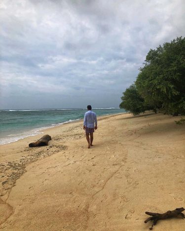 Remember that happiness is a way of travel – not a destination. #bnesimppl #travelingram&hellip;