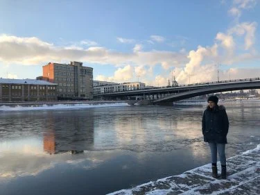 Smöl sister admiring the view in Moscow ???????? • • • • • •…