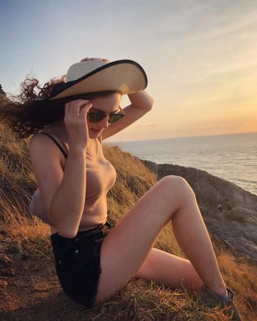 Pic of me struggling to keep the hat on my head. Me: 1 Wind:…