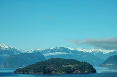 Islands in the mountains