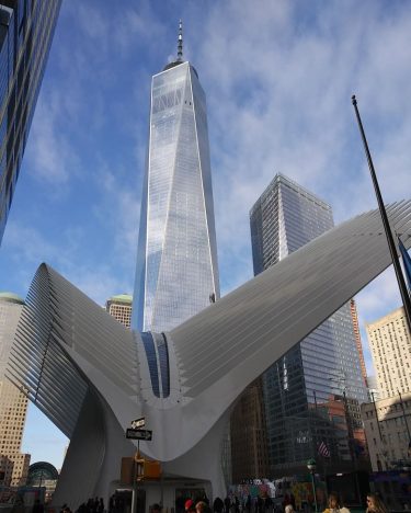 “World trade center” ???????? #oculus #worldtradecenter #usa #white #newyork #travel #travelphotography #travelgram #instatravel #girl…