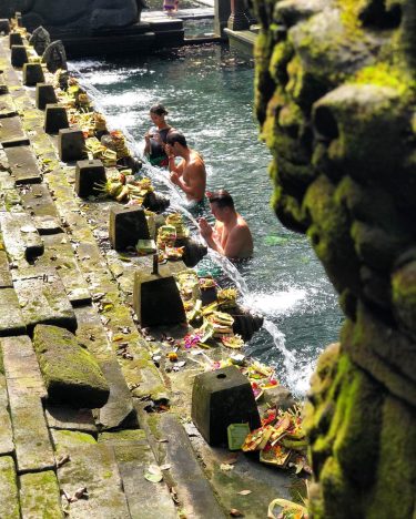 Remember that happiness is a way of travel – not a destination. #bnesimppl #travelingram&hellip;