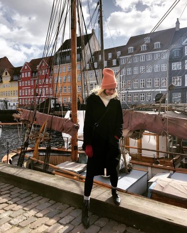 Weather forecast from Copenhagen: windy, mostly sunny with some rain at night and early…