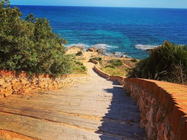 Only good vibes #travel #travelphotography #travelblogger #travelling #travelgram #travelholic #travel_drops #traveldeeper #travel_captures #sea #blue…