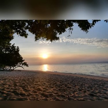 Sunset at Pulau Tioman just in front of the place i stay No filters…