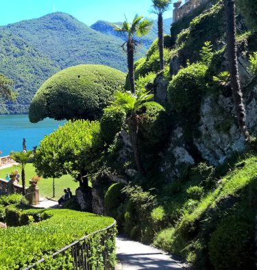 The beautifull Balbianello property on the Como Lake in Italy Piękna posiadłość Balbianello nad…