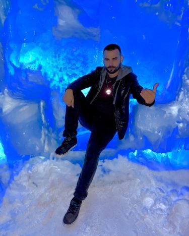 I’ve taken over the ice kingdom ️