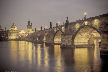 Karlův wonderful_prague #europestyle_czechrepublic #toppraguephoto #kings_hdr #visitcz #visitprague #canonczsk #discovery_earthpix #discovery #topeuropephoto #citybestpics #travelmore #naturelsapparel…