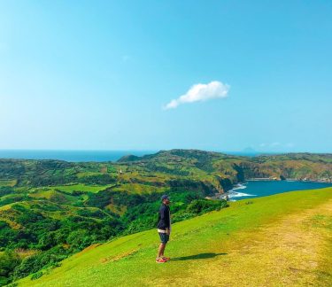 Hills over hills . . . . #DiscoverBatanes #ItchyFeet #LightroomPhil #sinopinas #thegrind #travelholic #explorephilippines…