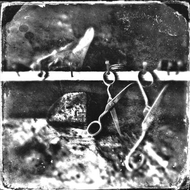 #fotartplgz #bnesimppl #traveldestinations_ig Edited with: @carbonblackandwhite _ #blackandwhite #bnw #monochrome #instablackandwhite #monoart #insta_bw #bnw_society&hellip;