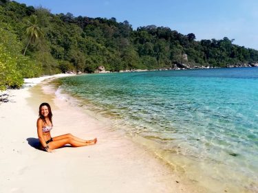 PERENTHIAN B E S A R Formada por dos islotes, uno llamado Kecir, más&hellip;