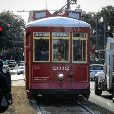 I’m just in love with street cars . . . . . . #travel…