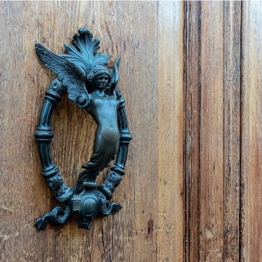 I know several friends who collect doors handles pictures. Can’t say that I always…